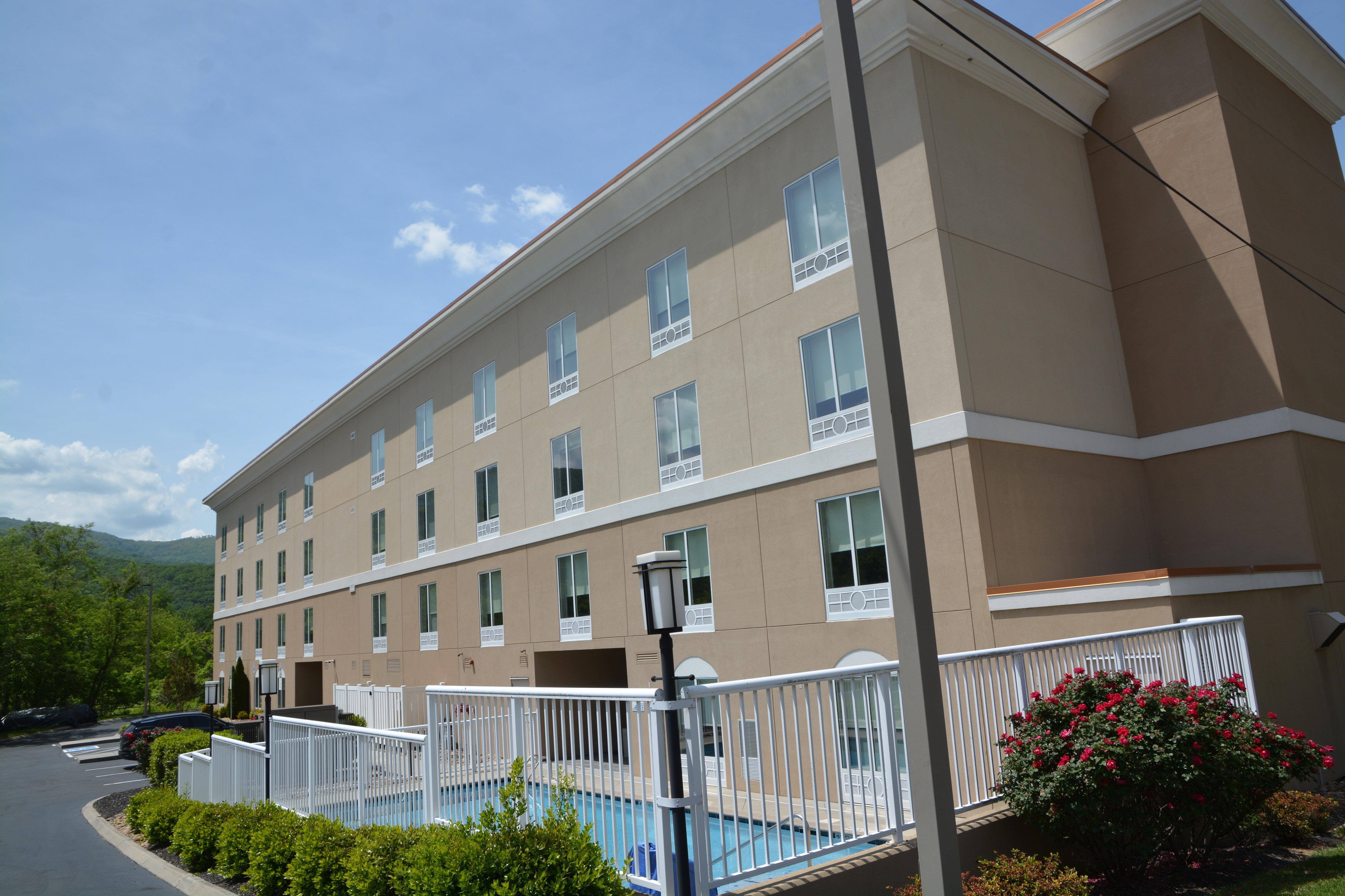 Holiday Inn Express & Suites Caryville By Ihg Extérieur photo