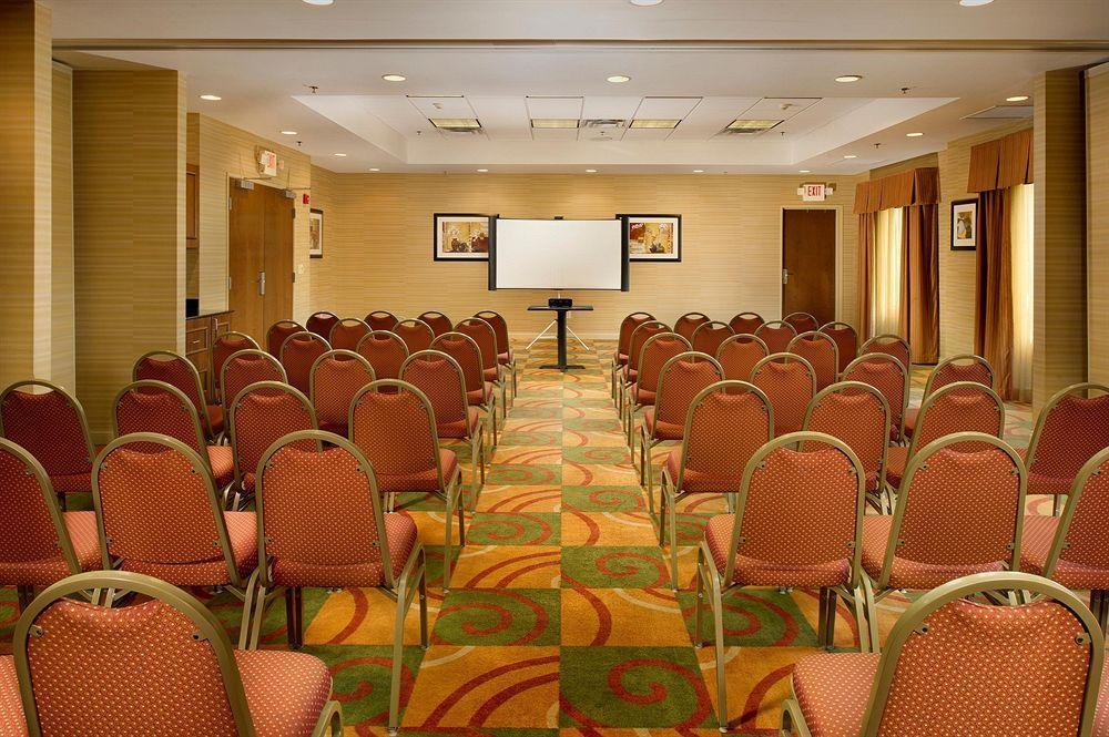 Holiday Inn Express & Suites Caryville By Ihg Extérieur photo